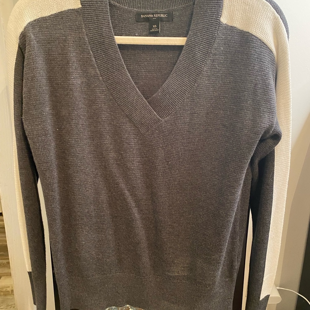 Banana Republic Charcoal Knit Top